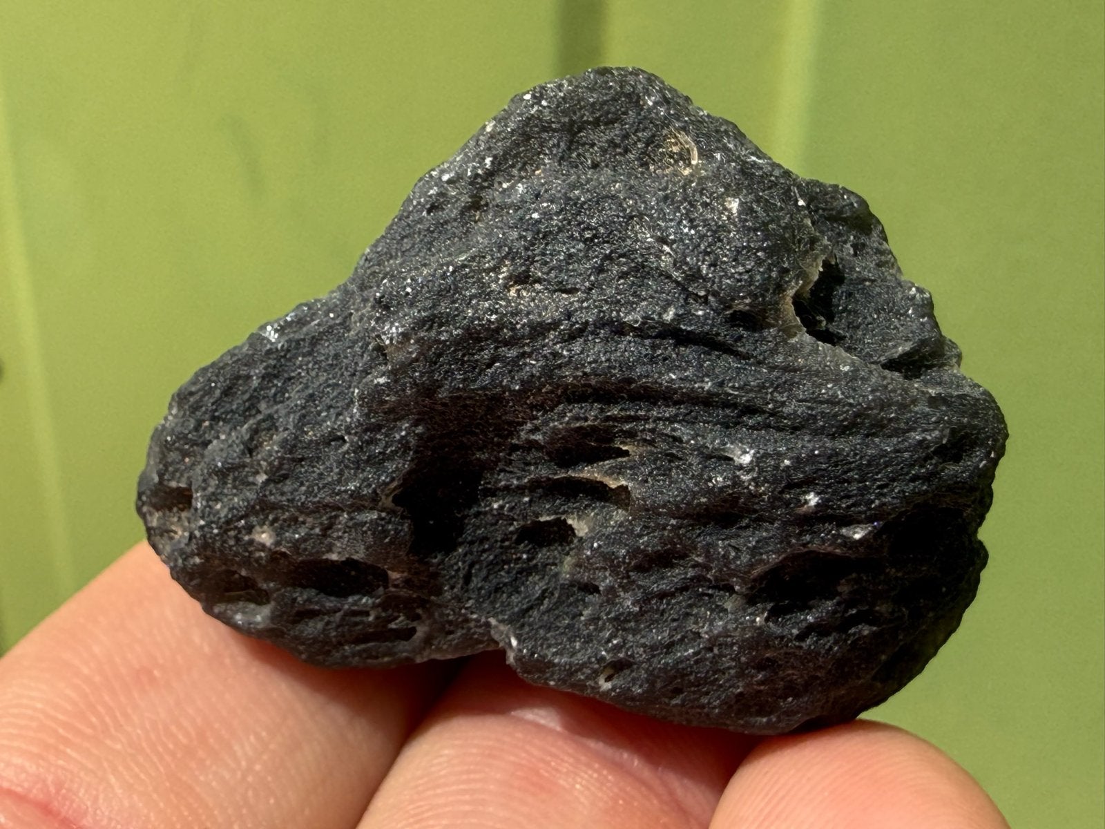 Agni Manitiet - Indische Moldaviet - Tektiet - Cintamani, Ophalen of Verzenden, Mineraal