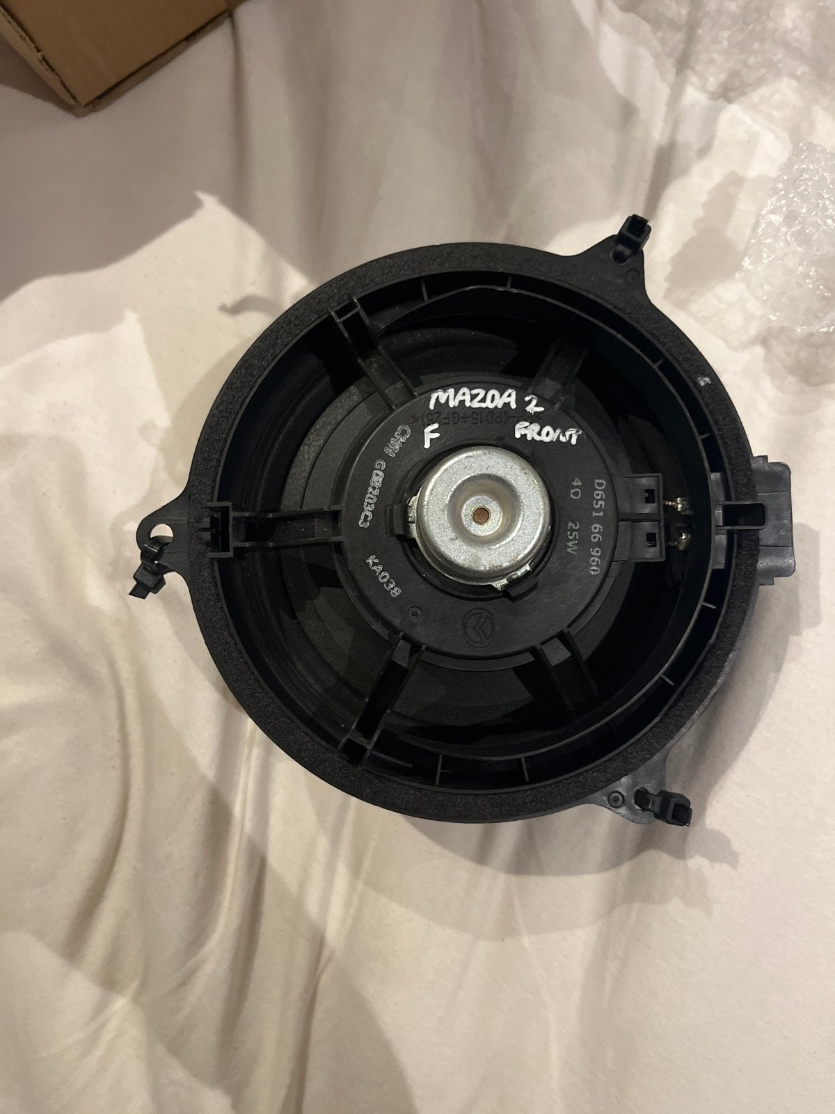 Mazda 2 Voorluidspreker D651 66 960 4 Ohm 25W, Ophalen of Verzenden, Gebruikt