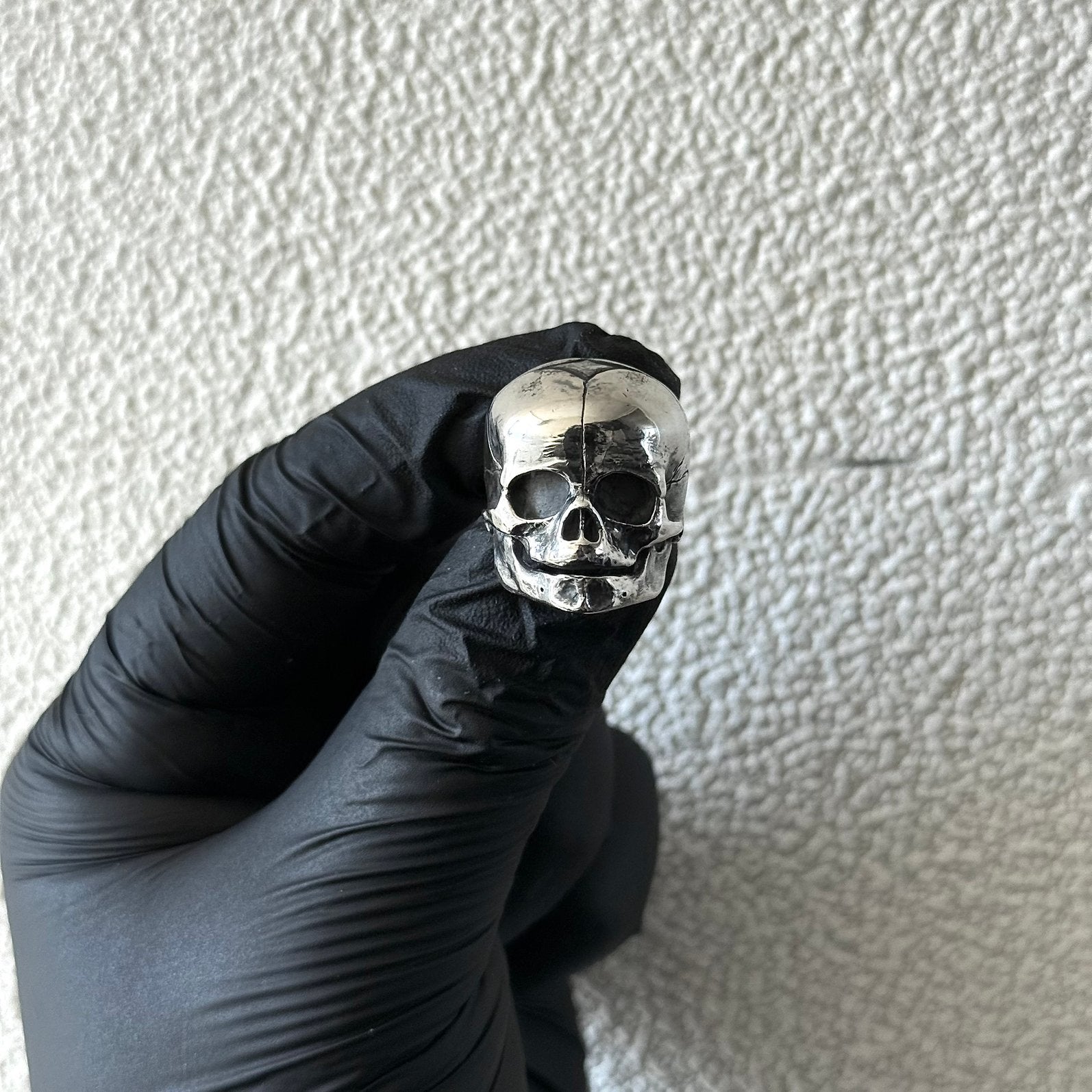Foetus fetus schedel skull biker ring, 20 of groter, Nieuw, Ophalen of Verzenden, Dame of Heer