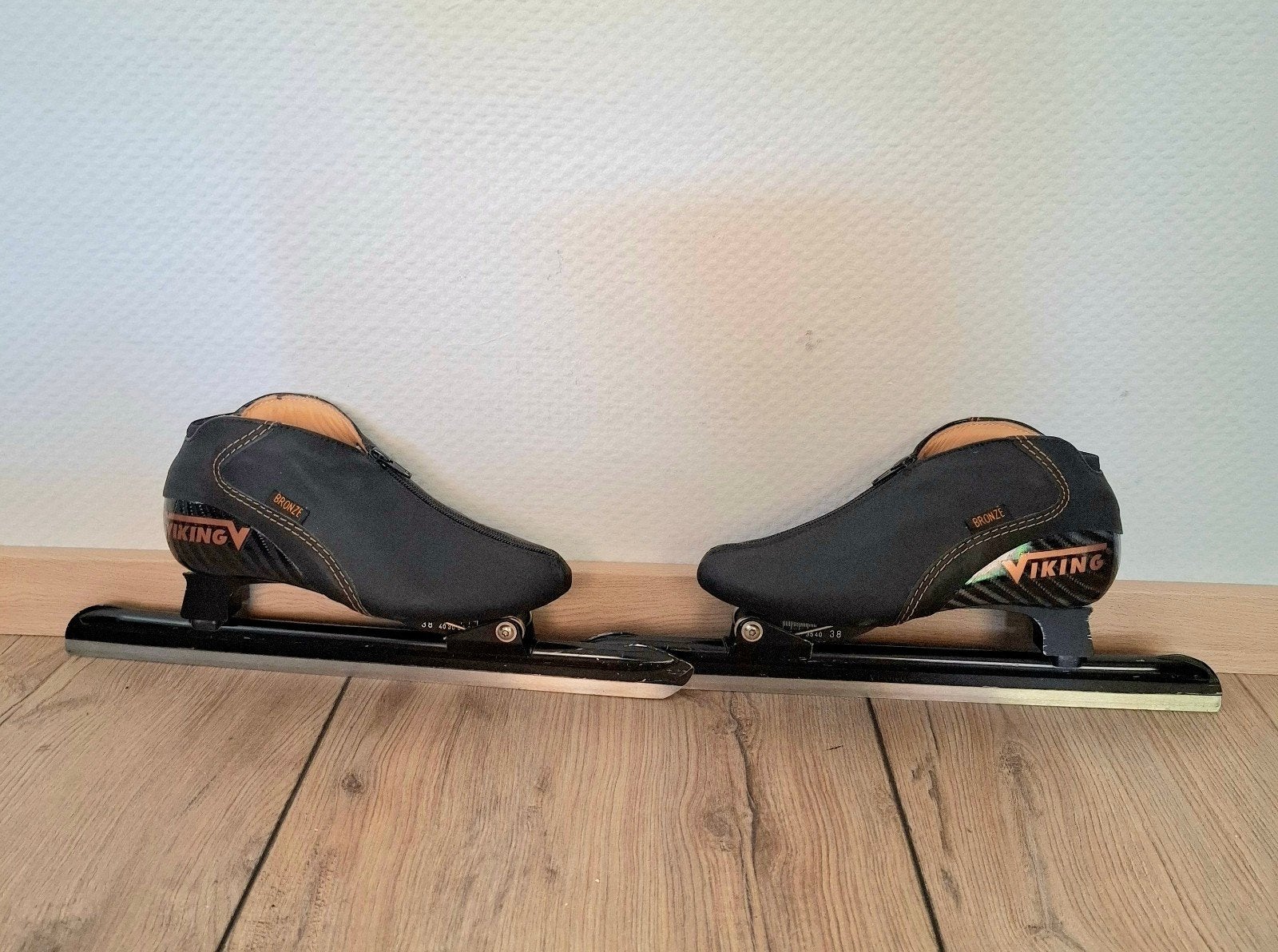 Viking Bronze klapschaatsen maat 37, Sport en Fitness, Schaatsen, Ophalen of Verzenden, Zo goed als nieuw, Noren, Viking