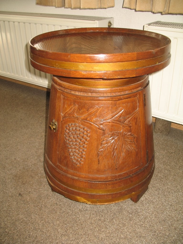 Vintage houten Wijnvat / Bijzettafel met druivenmotief, Ophalen, Gebruikt, Bruin, Vintage