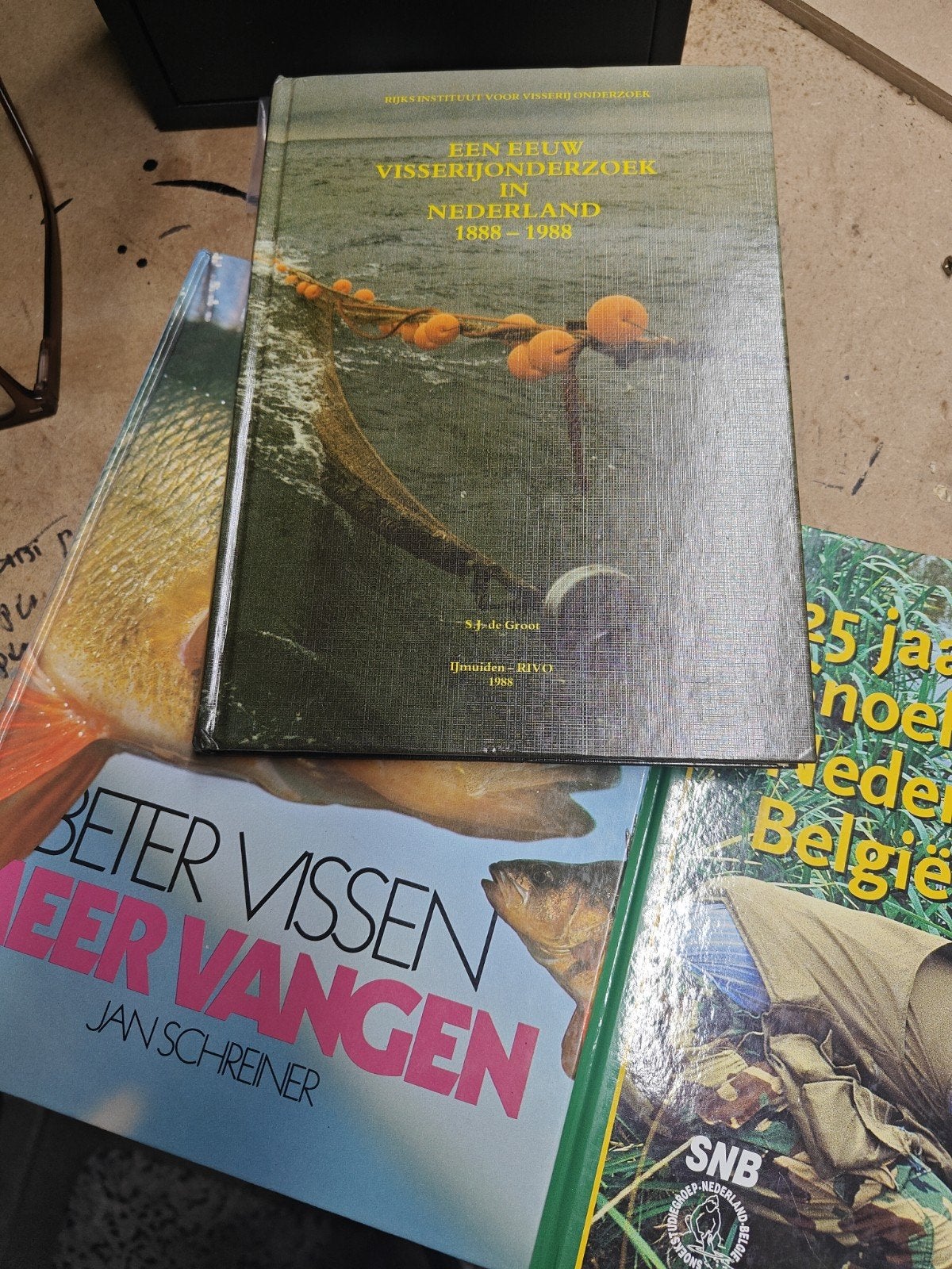 Hengelsport boeken Beter Vissen, Meer Vangen & Karpervissen, Ophalen of Verzenden, Zo goed als nieuw, Boek of Tijdschrift