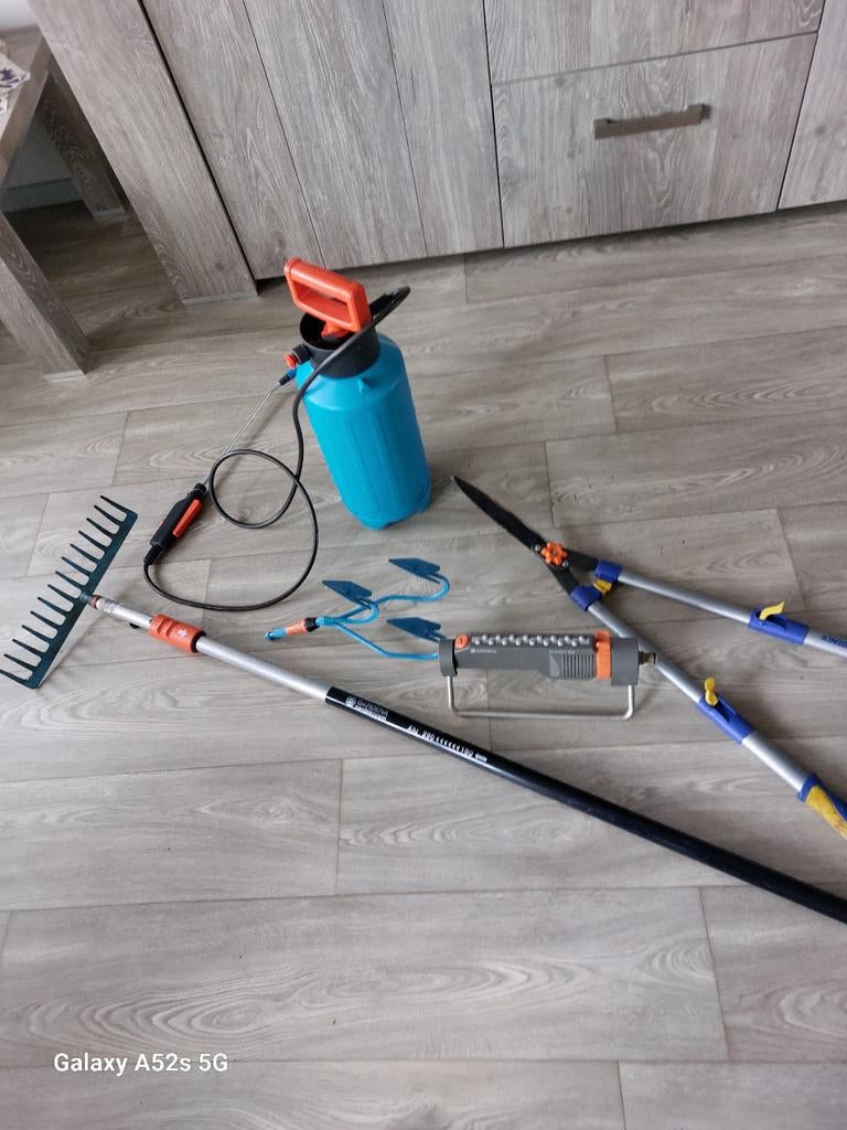 Tuinaccessoires  ., Ophalen