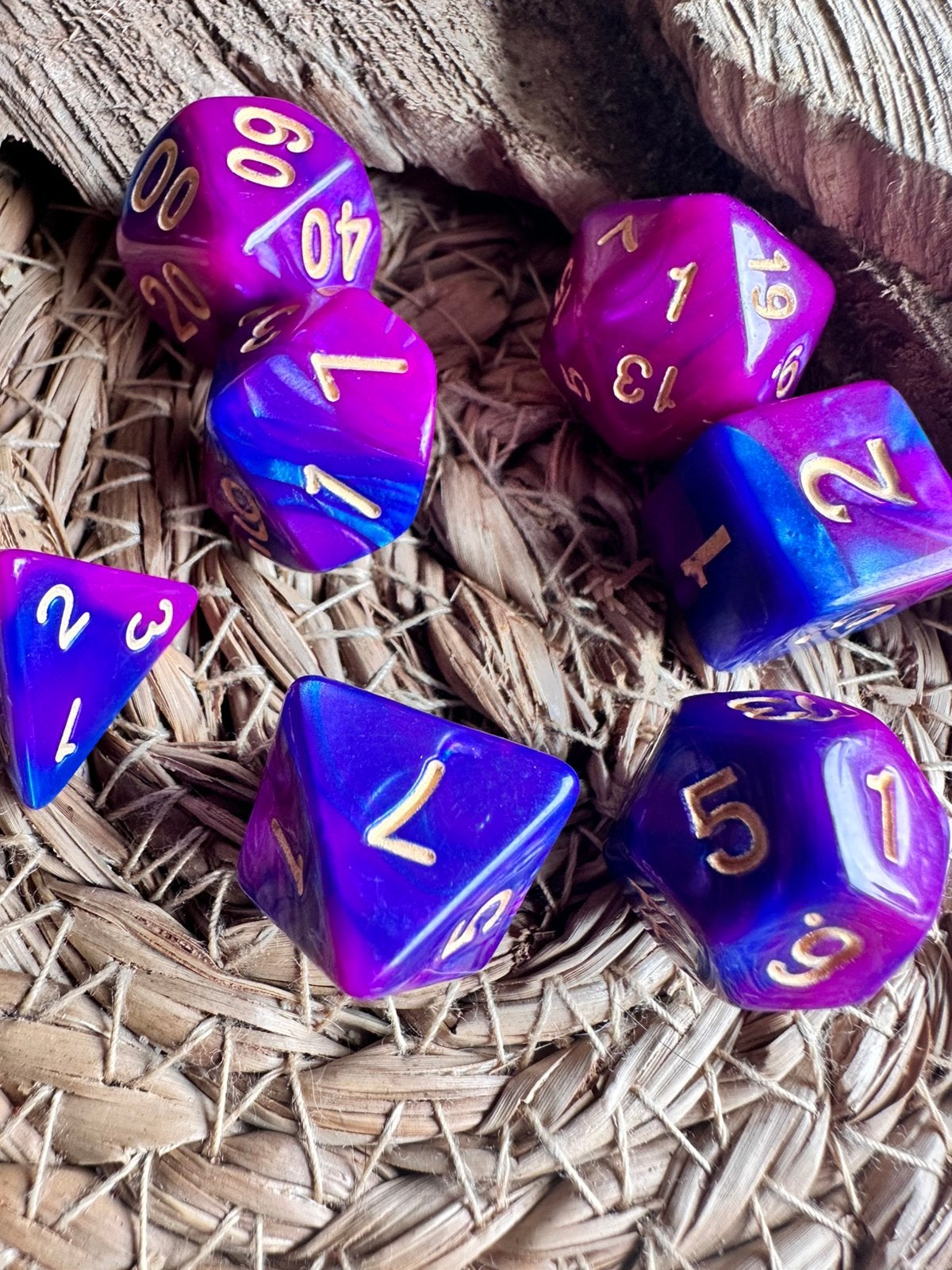 DND Dice / dobbelstenen / paars - blauw / D&D / RPG / Nieuw, Hobby en Vrije tijd, Wargaming, Ophalen of Verzenden, Nieuw, Overige soorten