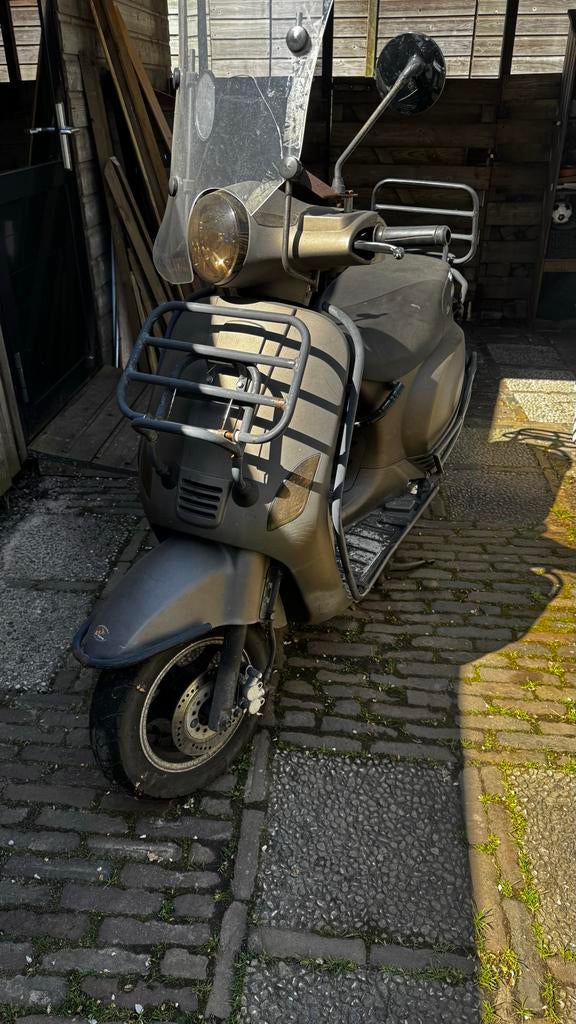 IVA Scooter uit 2016, Ophalen, Gebruikt, Maximaal 45 km/u, Benzine