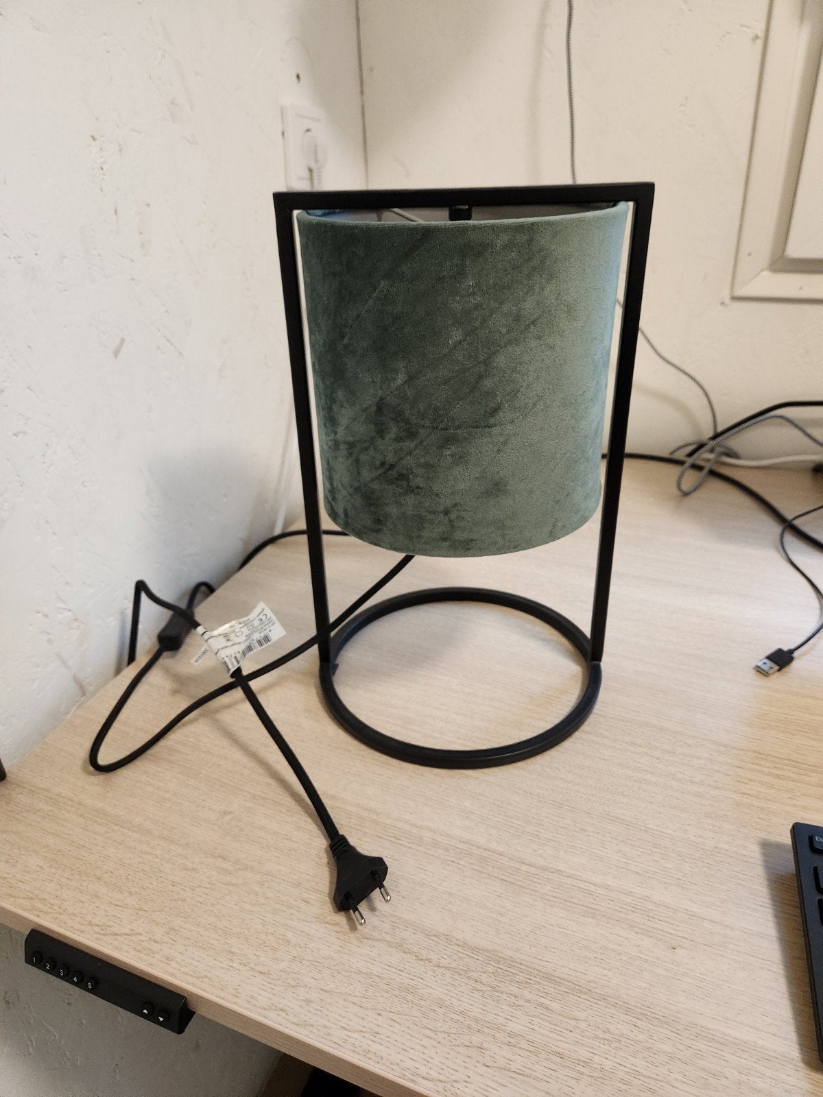 Nette tafellamp met groen fluwelen kap, Ophalen, Groen, Met kap, Schemerlamp
