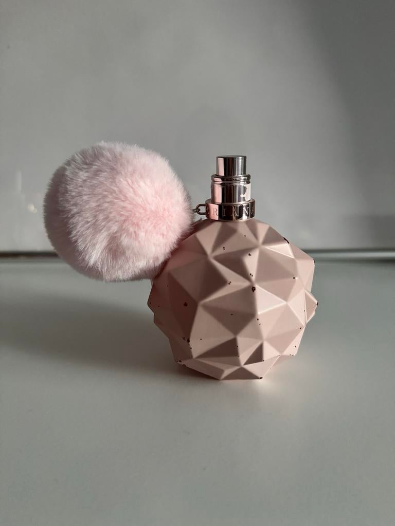Ariana Grande Sweet Like Candy parfum 100 ml, Ophalen of Verzenden, Zo goed als nieuw