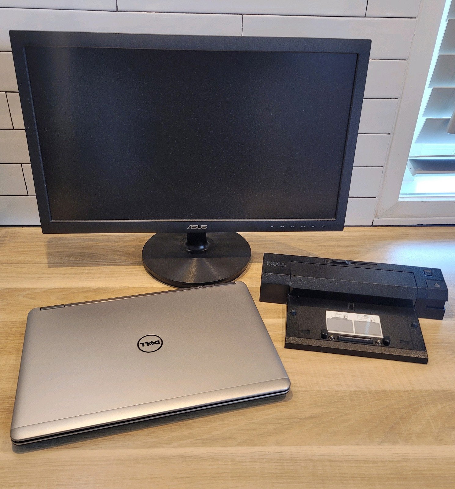 Dell Latitude E7440 laptop + ASUS monitor + dockingstation, Gebruikt, Met videokaart, 8 GB, Minder dan 2 Ghz