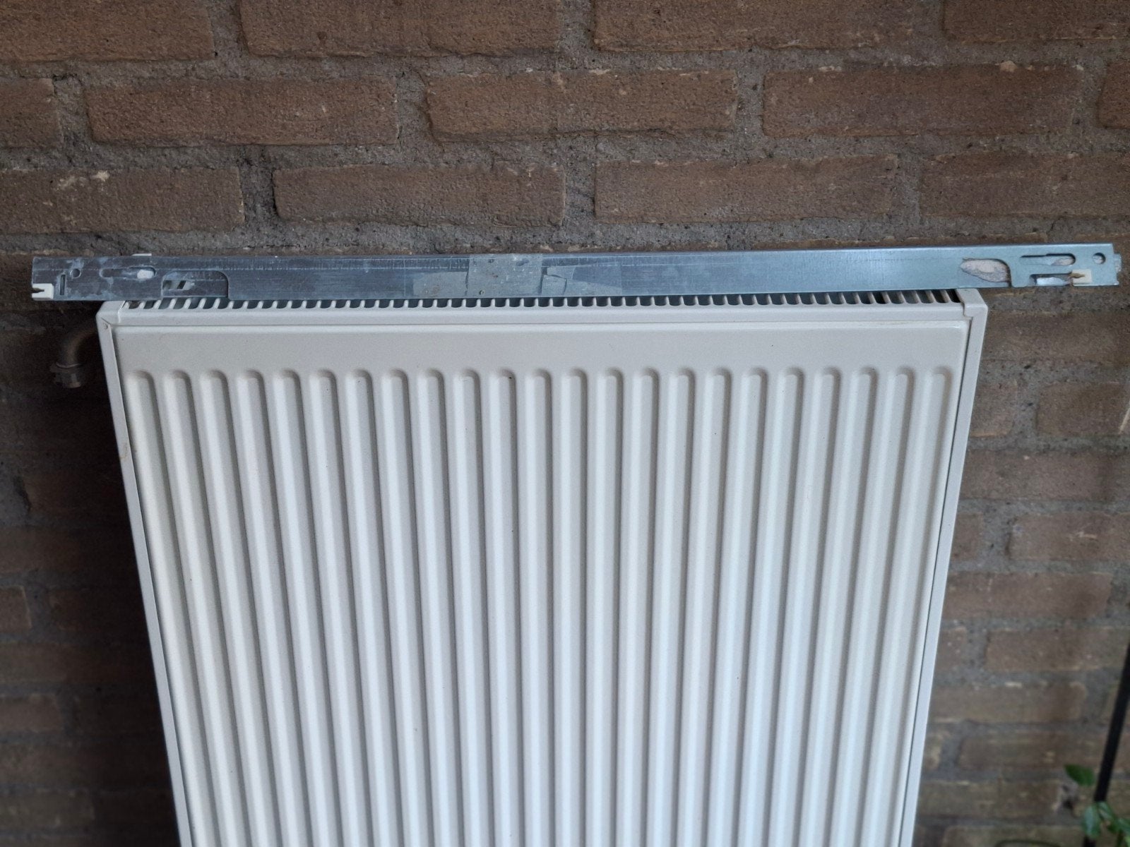 radiator 60 cm breed, 90 cm hoog, Doe-het-zelf en Verbouw, Ophalen, Radiator, Zo goed als nieuw, 60 tot 150 cm