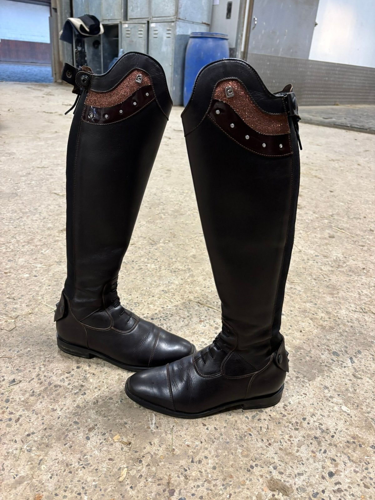 Prachtige bruine Cavallo slim linus maat 38,5/39, Dieren en Toebehoren, Paardrijkleding, Ophalen of Verzenden, Zo goed als nieuw