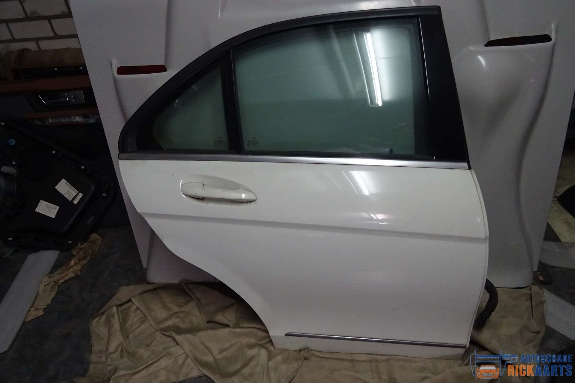 mercedes benz c w 204 deur / portier wit  rechts achter, Auto-onderdelen, Ophalen, Gebruikt, -, Deur