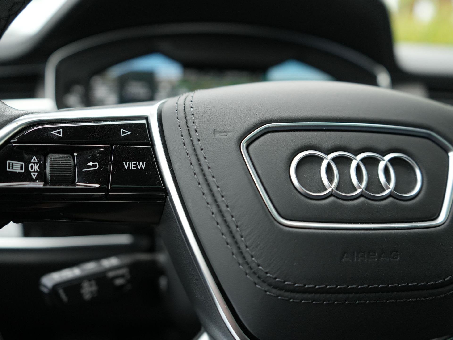 Foto 35 van Audi A8 S-Line 60 TFSI e 462 PK QUATTRO | Vierwielbesturing
