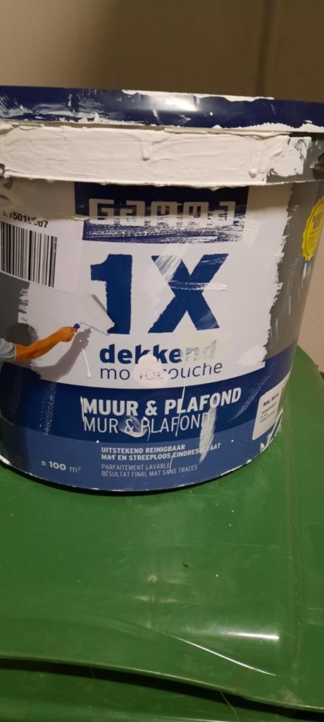 Kwart emmer witte muur- en plafondverf (1x dekken), Ophalen