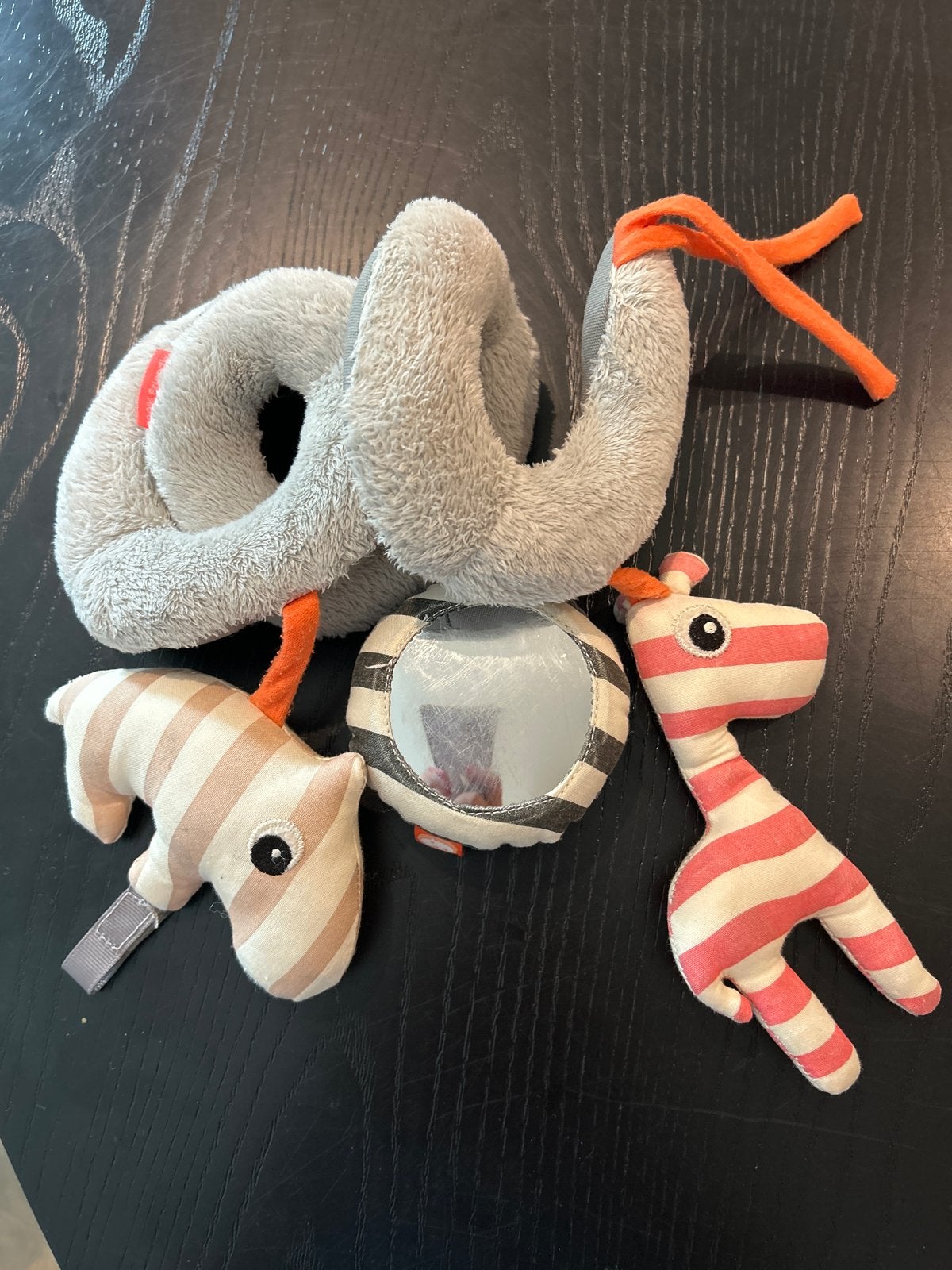 Done by Deer wandelwagen/Maxi Cosi hanger, Kinderen en Baby's, Speelgoed | Babyspeelgoed, Ophalen of Verzenden, Zo goed als nieuw