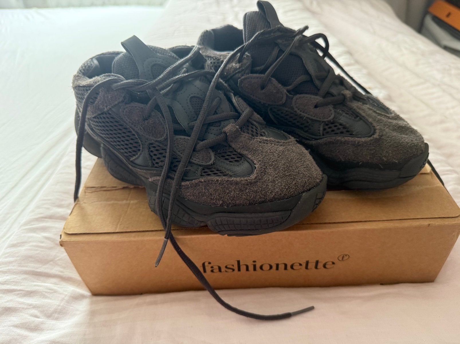 Yeezy, Ophalen of Verzenden, Zo goed als nieuw, Sneakers of Gympen