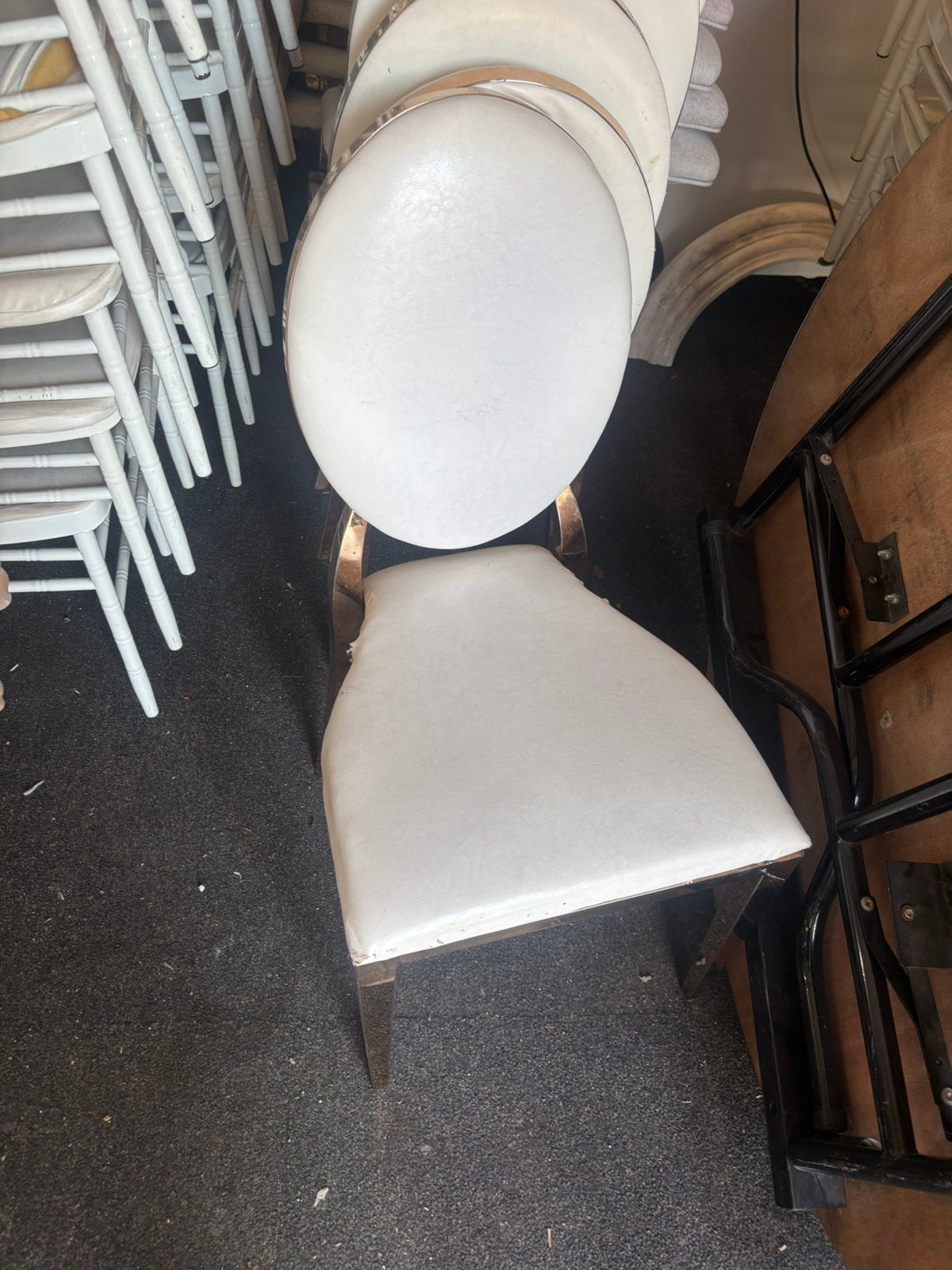 Partij dior stoelen, Ophalen of Verzenden