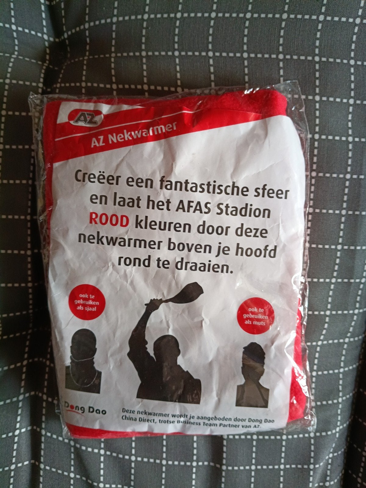 Nieuwe AZ Nekkraag / Sjaal / Muts - Rood, Verzamelen, Ophalen of Verzenden, Nieuw