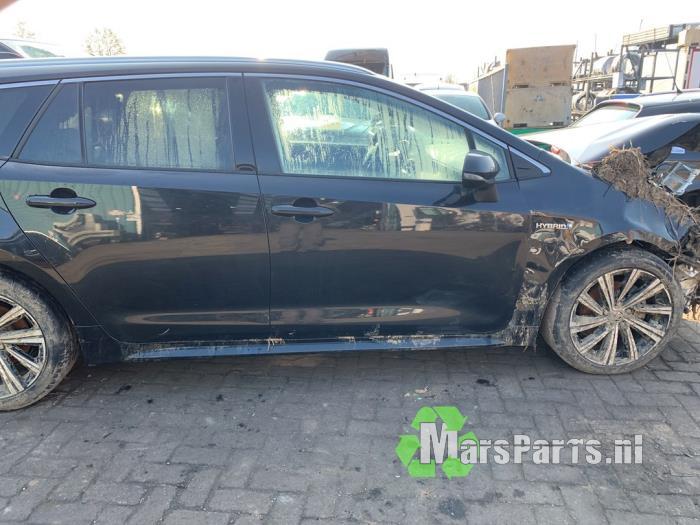 Portier 4Deurs rechts-voor van een Toyota Corolla, Gebruikt, -, Deur, -