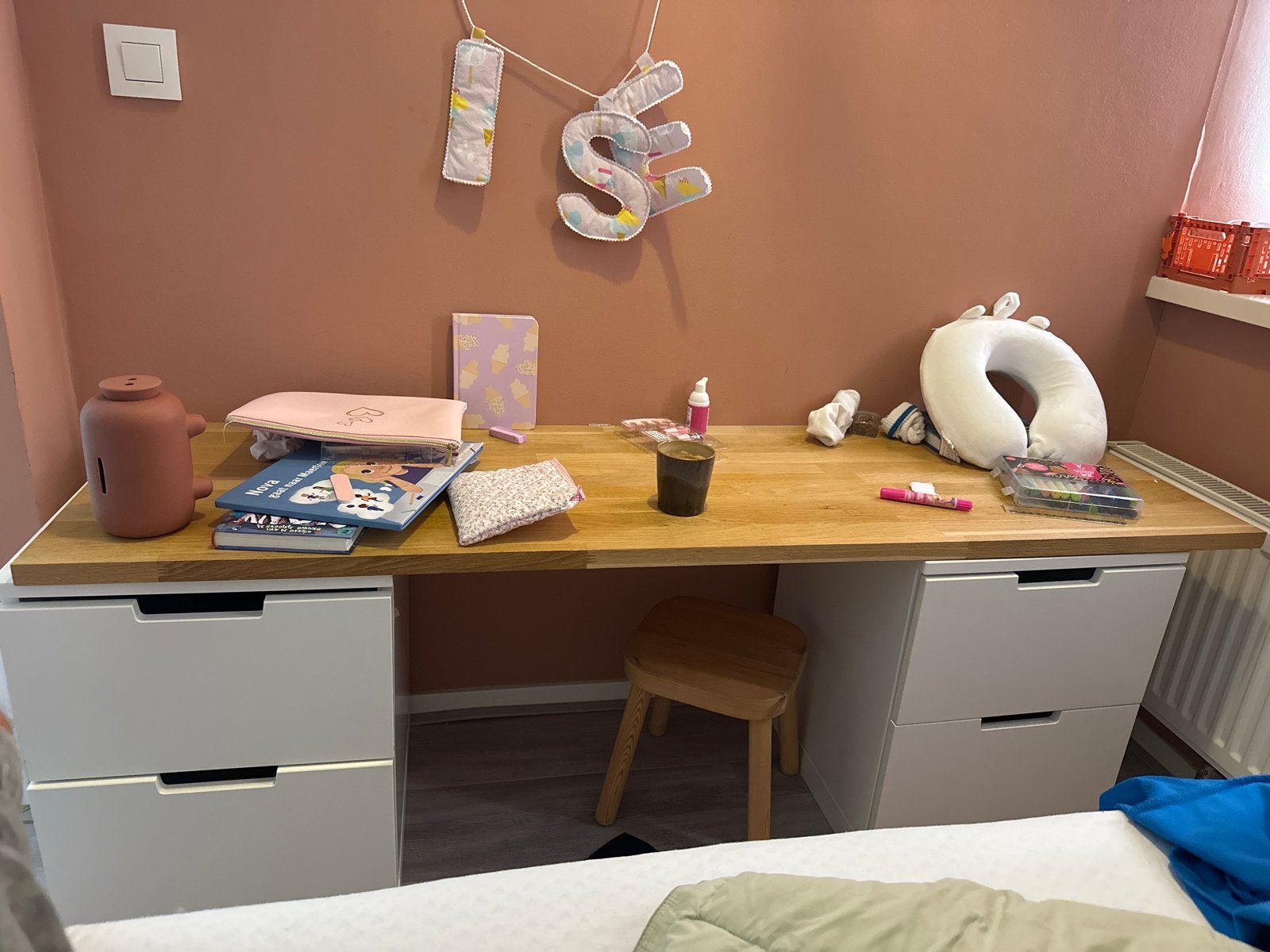 Houten bureau met lades - Ideaal voor kinderkamer., Gebruikt, Kinderbureau, Ophalen of Verzenden, Wit