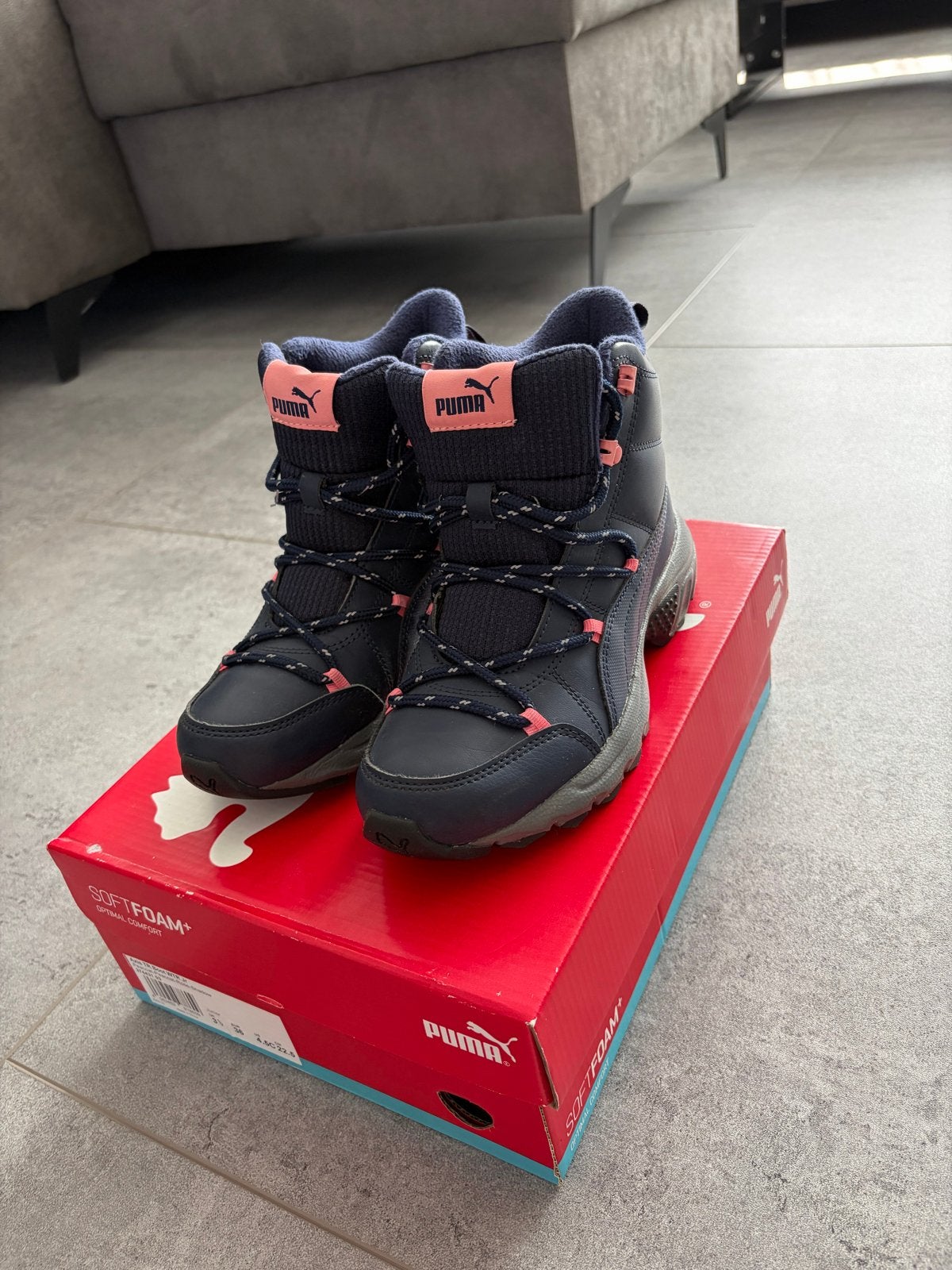 Puma winterlaarzen maat 36 - Warm en comfortabel, Ophalen of Verzenden, Zo goed als nieuw, Jongen of Meisje
