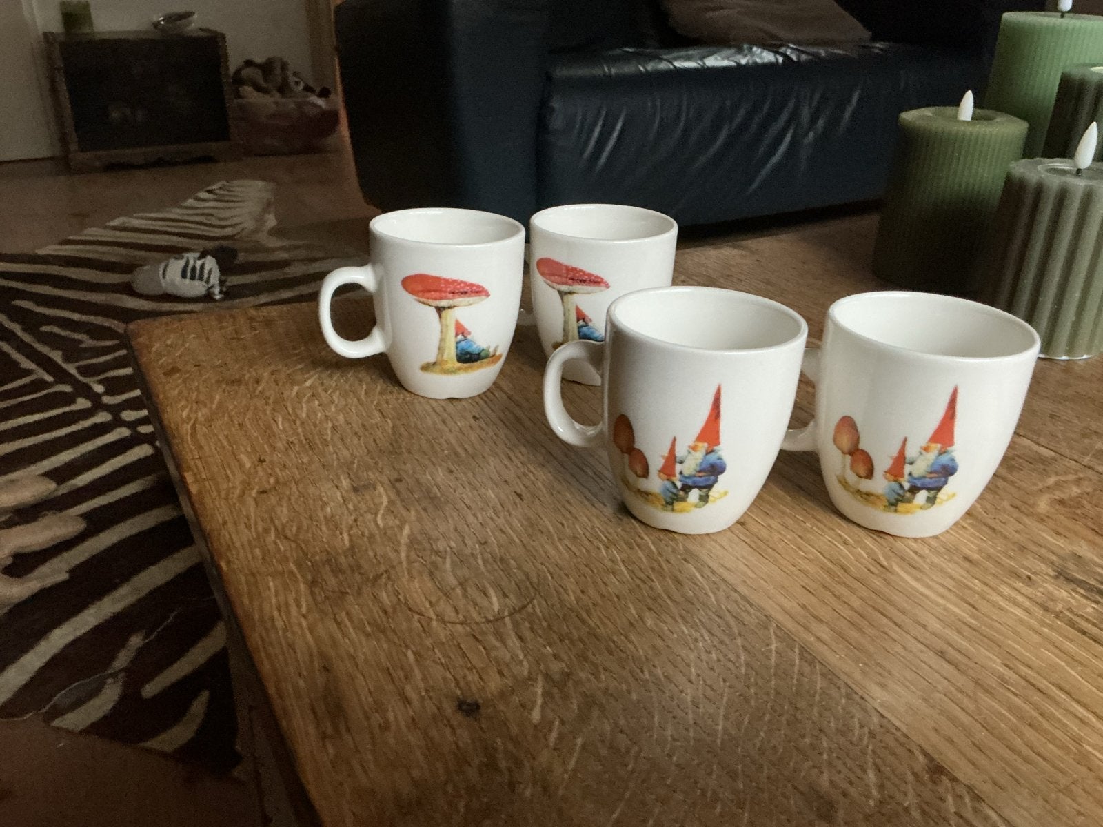 4 Rien Poortvliet kabouter kopjes, Gebruikt, Keramiek, Ophalen of Verzenden, Overige stijlen