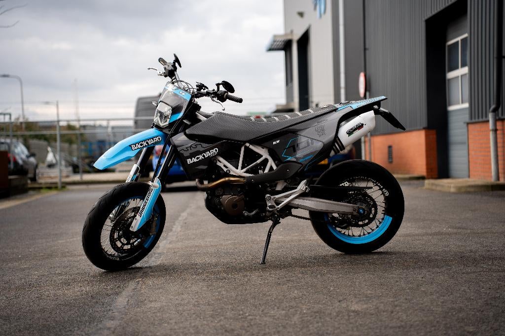 Husqvarna 701 Supermoto – 2019 – 14.606 km, 700 cc, Motorrijbewijs A, Particulier, Meer dan 35 kW