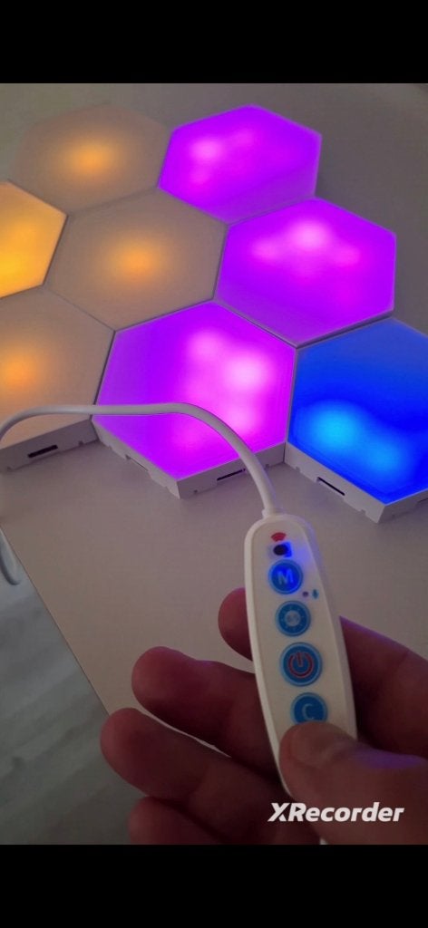 NIEUW! Modulaire Hexagon LED Verlichting - 8x RGB Wandlamp, Kunststof, Ophalen of Verzenden, Wandlamp, Meerkleurig