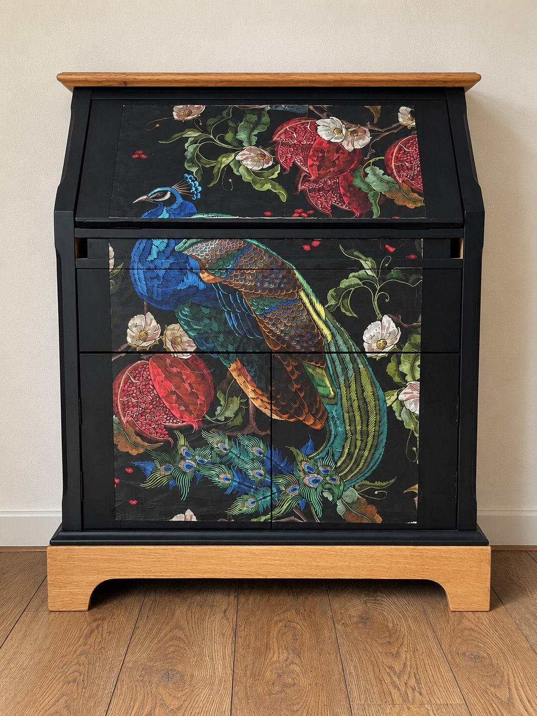 Unieke vintage secretairekast met pauwprint, Huis en Inrichting, Ophalen, Gebruikt, Vintage