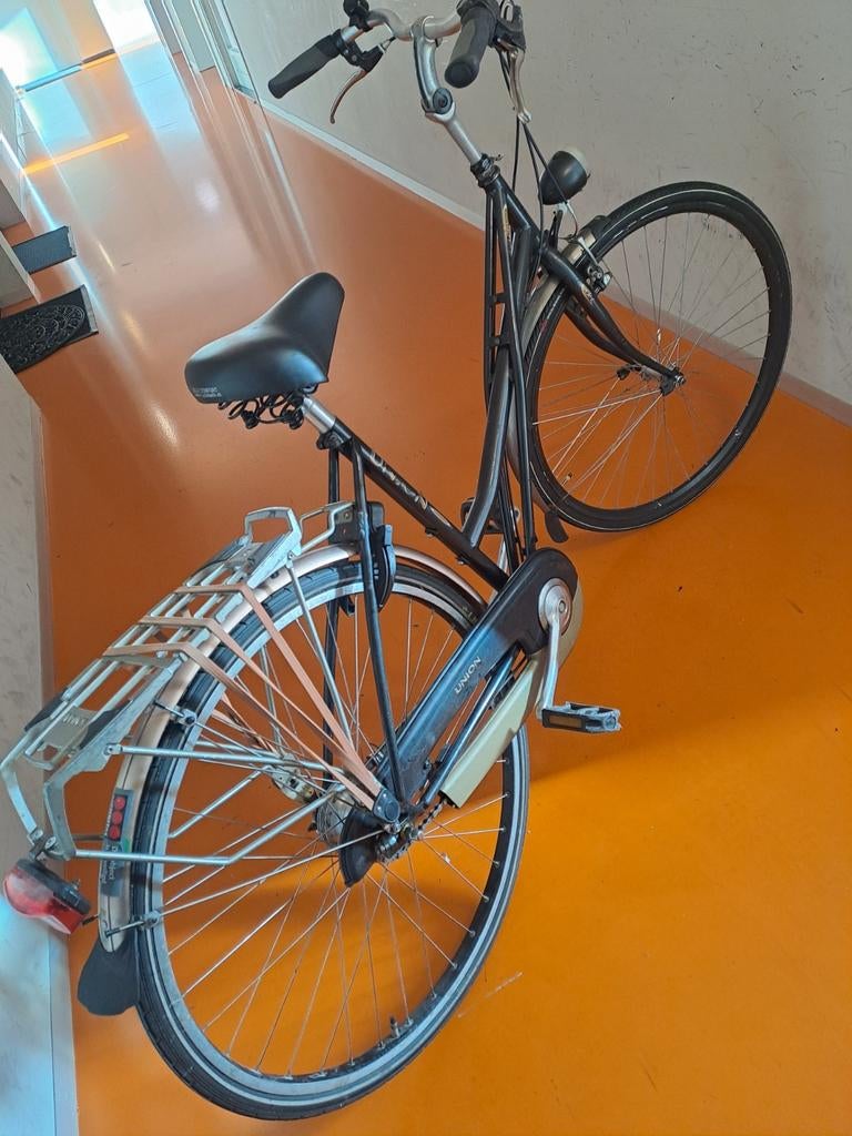 Mooie dames fiets 28.inch 7versnelling handrem, 47 tot 50 cm, Ophalen, Zo goed als nieuw, Overige merken
