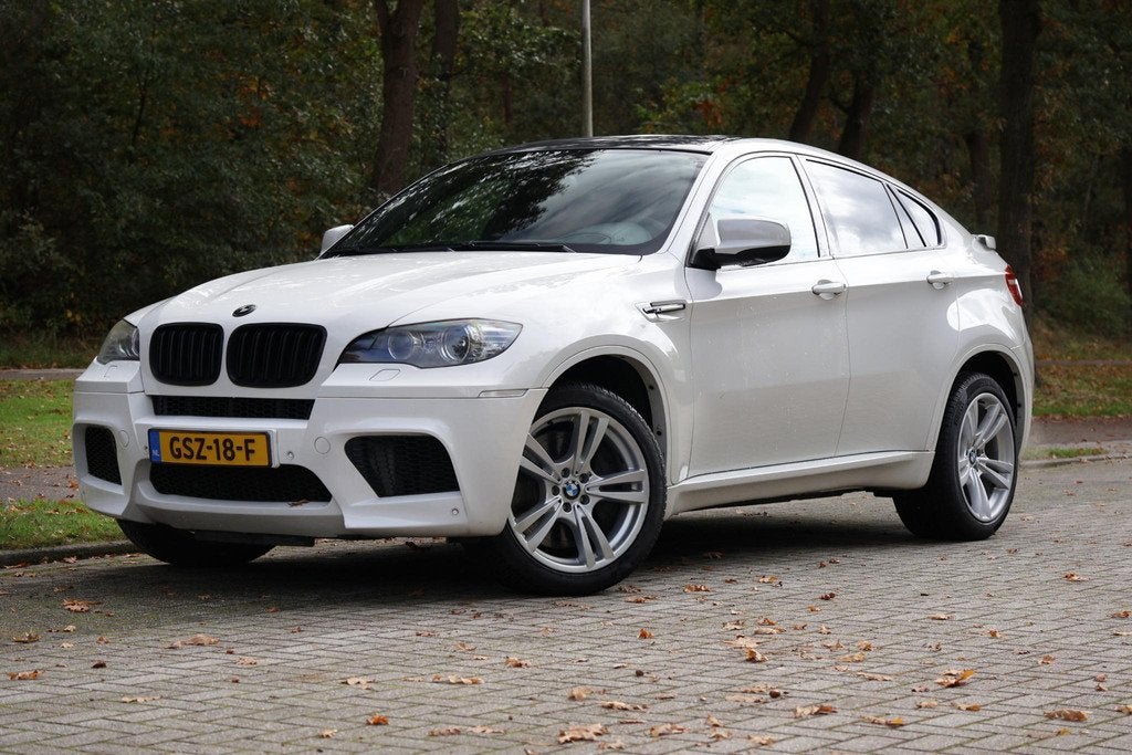 BMW X6 4.4i M Exportprijs € 16.950,-. Export, Glasdak elek, Auto's, BMW, Bedrijf, Te koop, X6, 360° camera, 4x4, ABS, Airbags