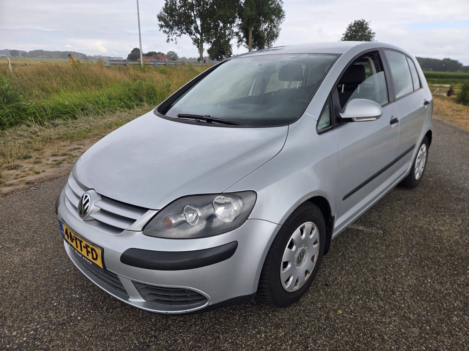 Volkswagen Golf Plus 1.6 75KW 2006 Grijs, Auto's, Stof, Zwart, 4 cilinders, 1283 kg