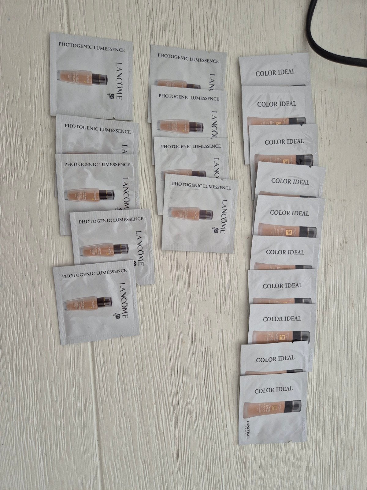 Lancôme foundation - Color Id 10 stuks, Beige, Nieuw, Make-up, Verzenden