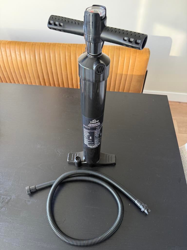 Crivit SUP pomp met drukmeter, Ophalen of Verzenden, Nieuw, SUP-accessoire