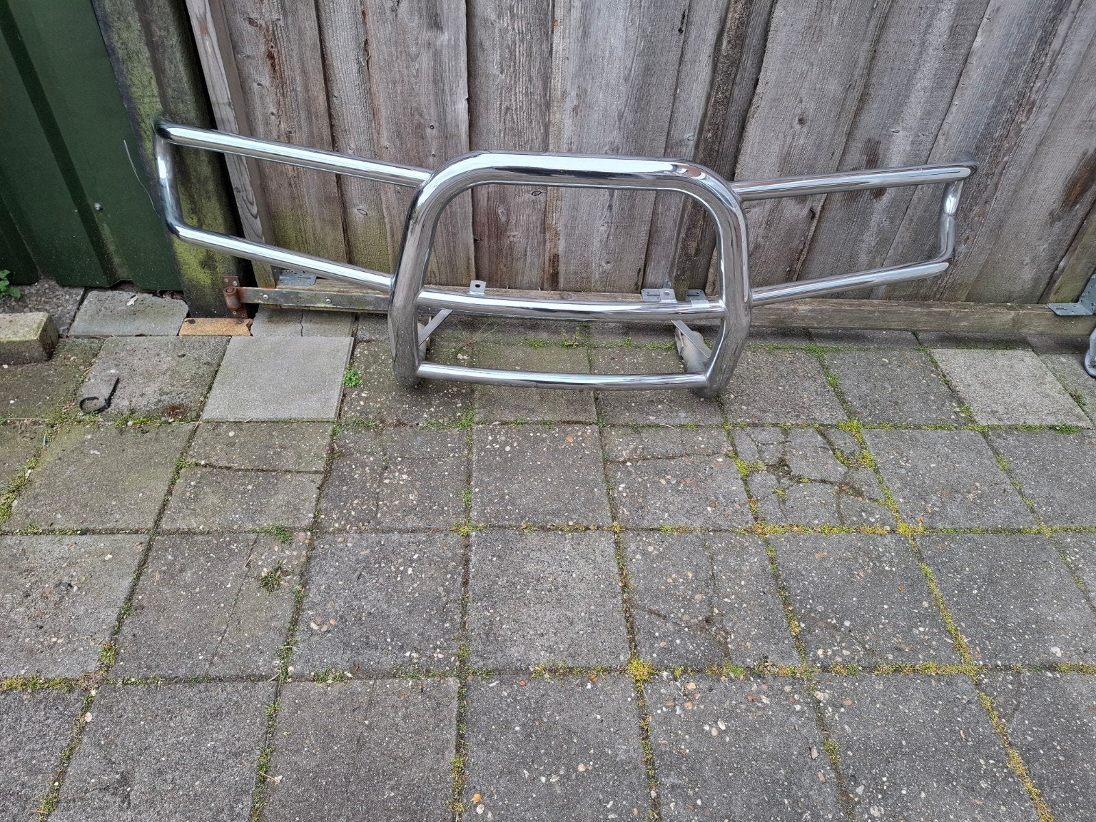 Mooie nette bullbar, Ophalen