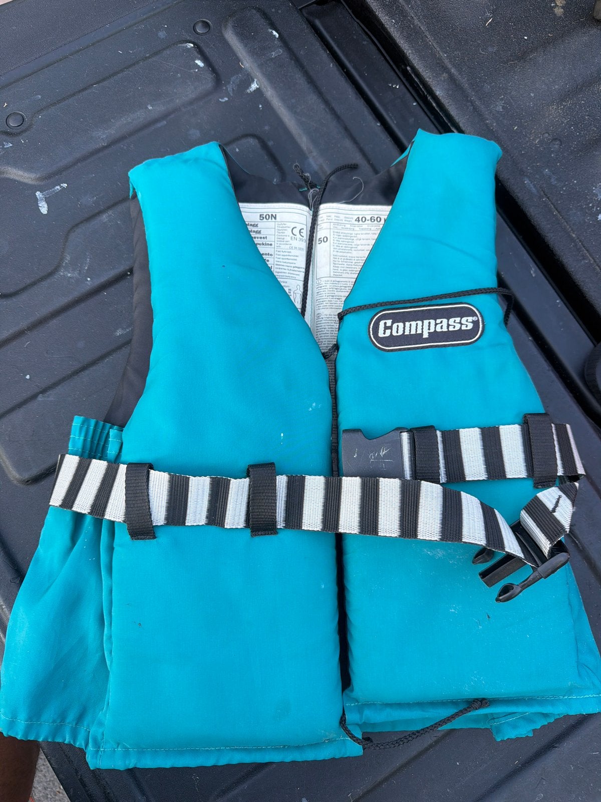Compass Zwemvest 50N - 40-60 kg, Watersport en Boten, Watersportkleding, Ophalen, Gebruikt