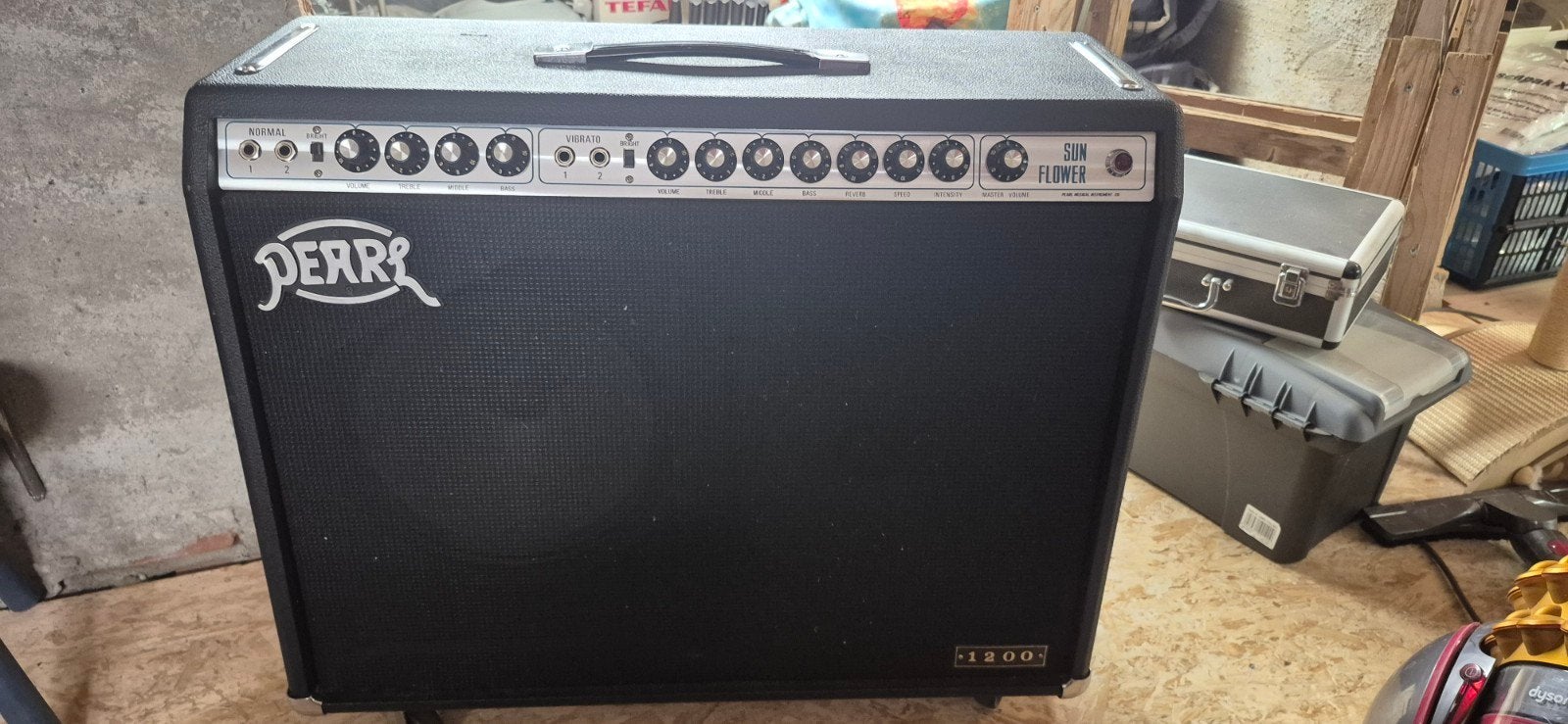 Vintage Pearl Sun Flower 1200 Gitaarversterker Jaren '70, Ophalen, Gebruikt, Gitaar, 100 watt of meer