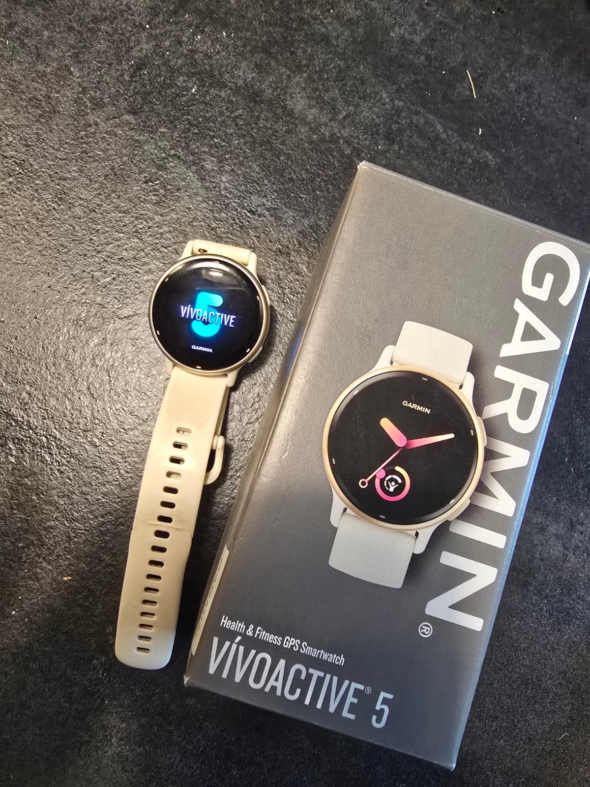 Garmin horloge, Wit, Garmin Vivo Active 5, Ophalen of Verzenden, Zo goed als nieuw
