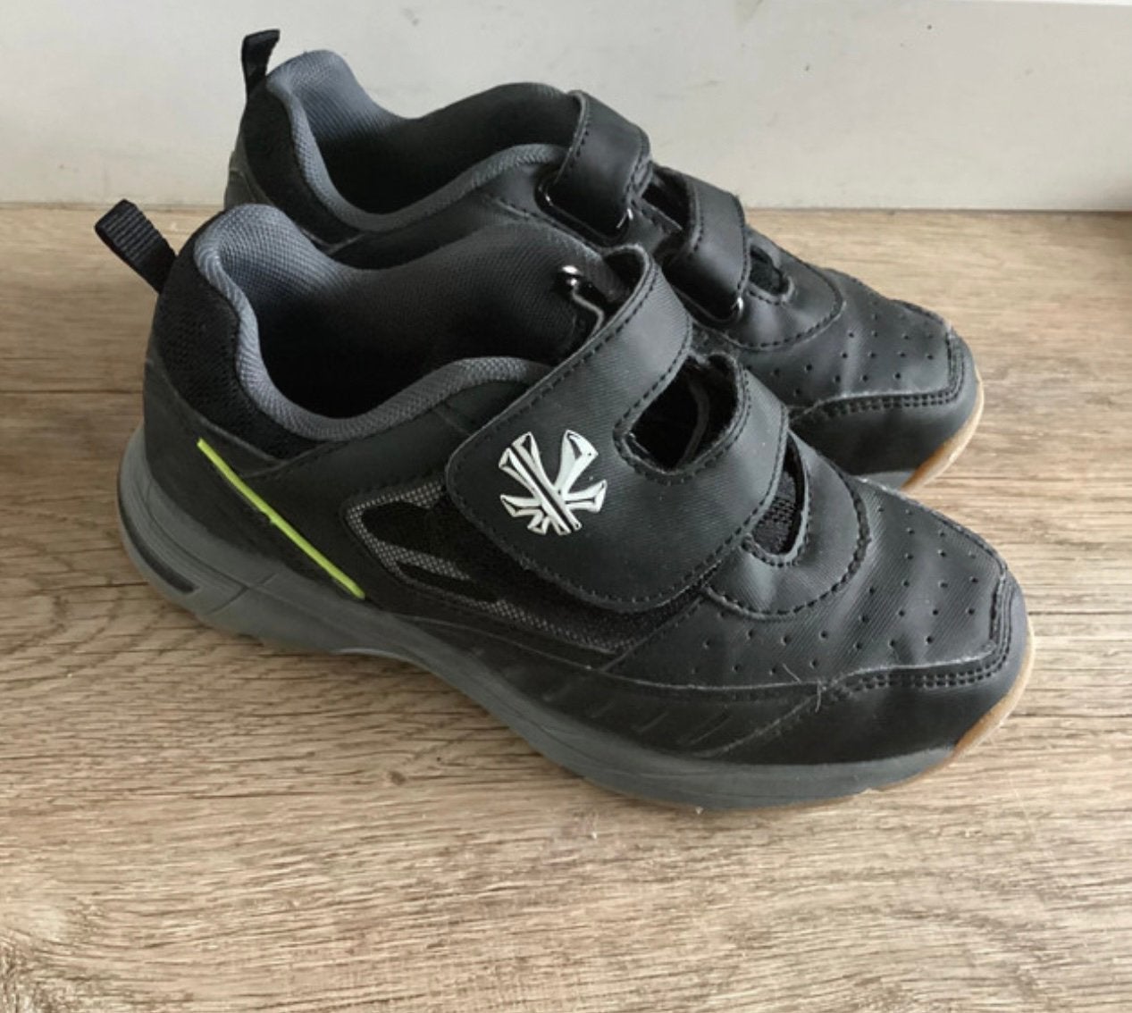 Reece zaalhockeyschoenen (30), Ophalen of Verzenden, Zo goed als nieuw, Jongen of Meisje, Sportschoenen