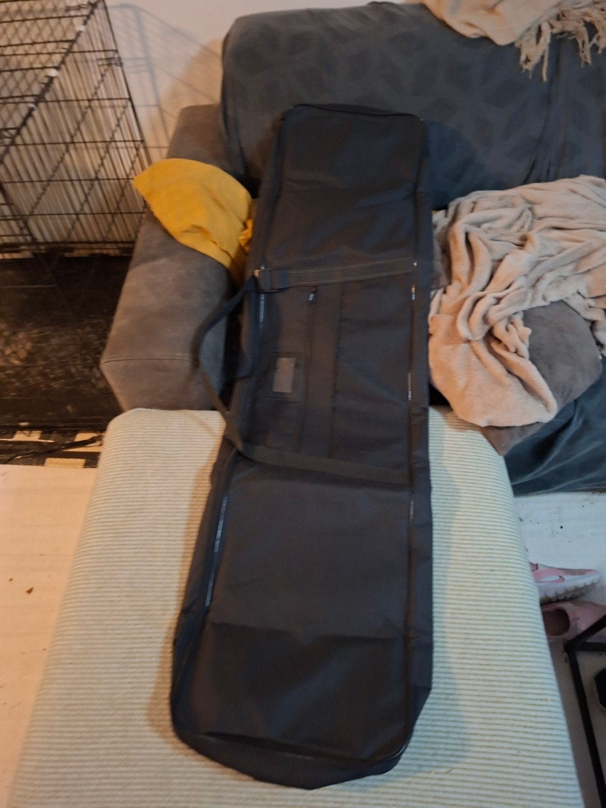 Zwarte Gigbag voor Keyboard of Gitaar - Zo goed als nieuw, Muziek en Instrumenten, Behuizingen en Koffers, Ophalen of Verzenden