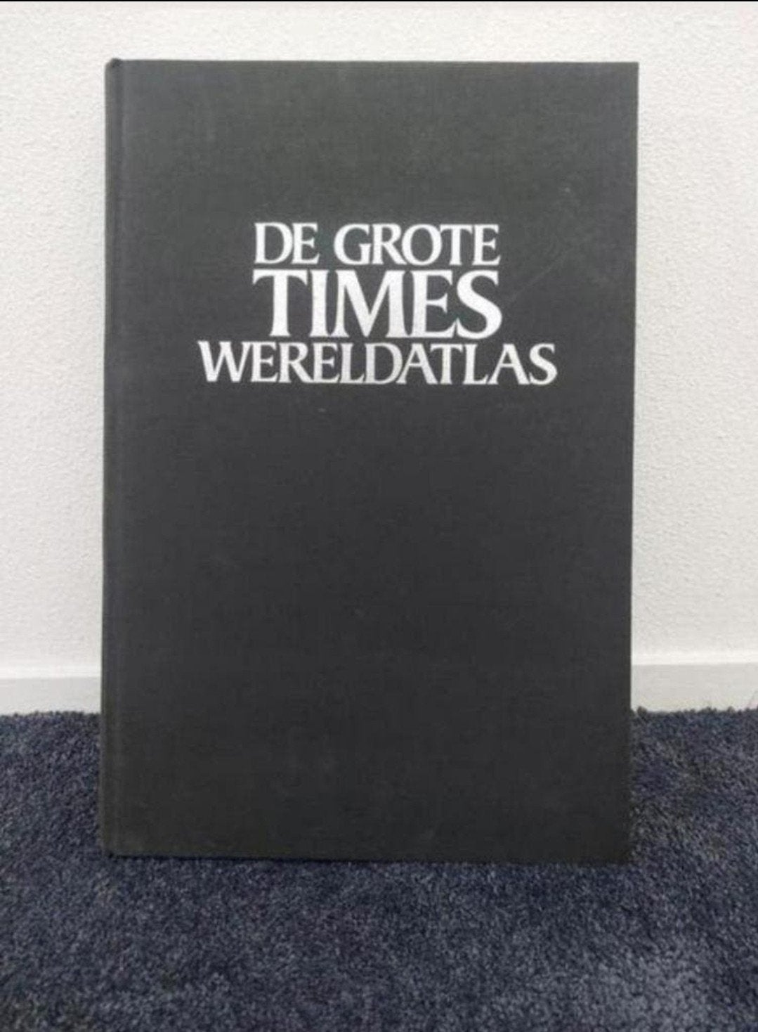 De Grote Times Wereldatlas. In goede staat.

Excl verzendko, Gelezen, Overige atlassen, Ophalen of Verzenden, 1800 tot 2000