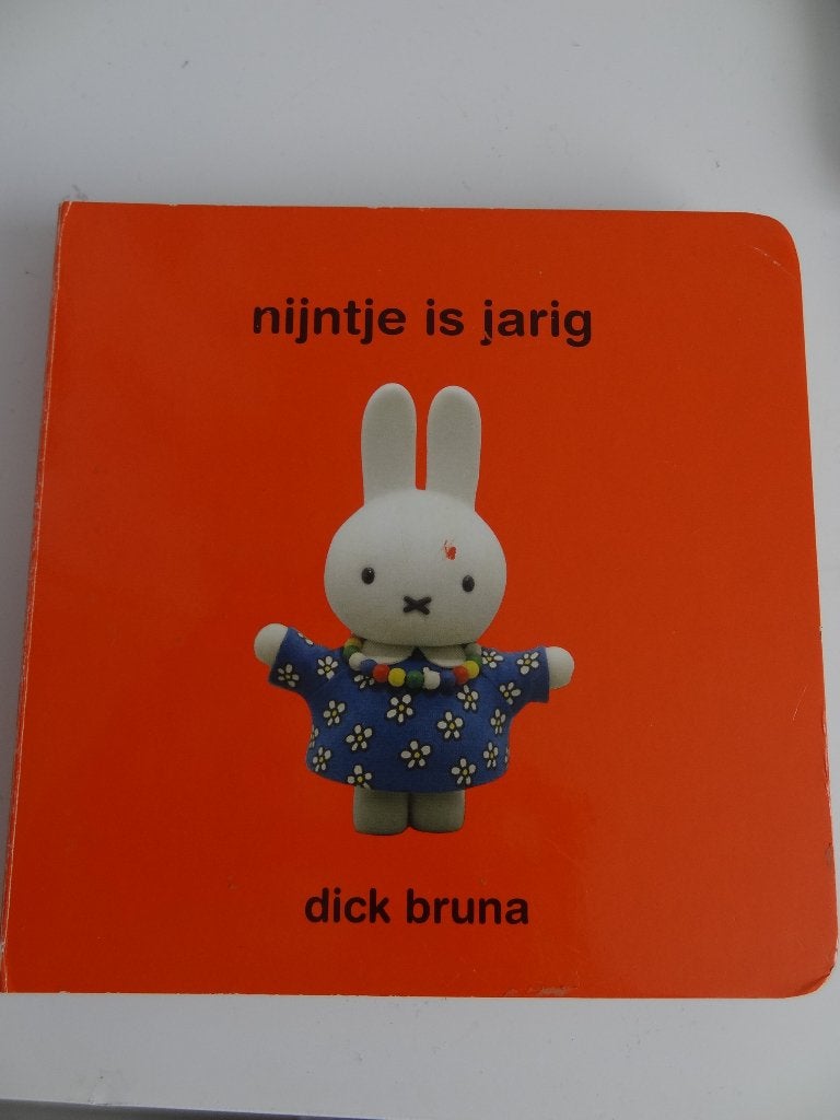 Nijntje is jarig - Dick Bruna, Fictie algemeen, Jongen of Meisje, Ophalen of Verzenden, Zo goed als nieuw