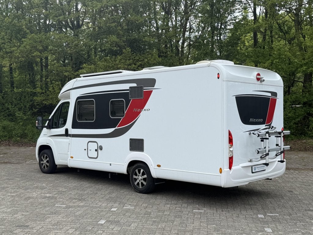 Bürstner Nexxo T 685 Queensbed,Airco,Omvormer, Standaard zit, Ringverwarming, Reservewiel, Bedrijf