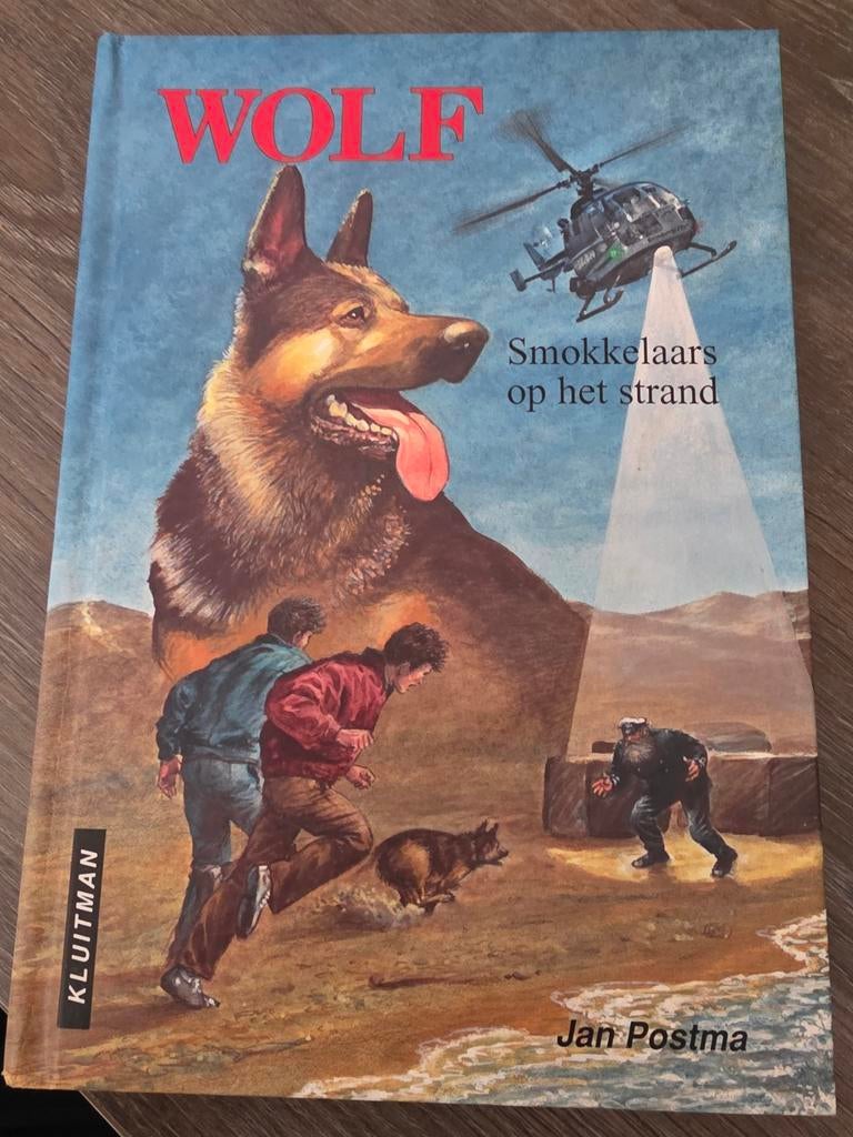 Wolf: Smokkelaars op het strand - Jan Postma (Kluitman), Boeken, Ophalen of Verzenden, Gelezen, Jan Postma