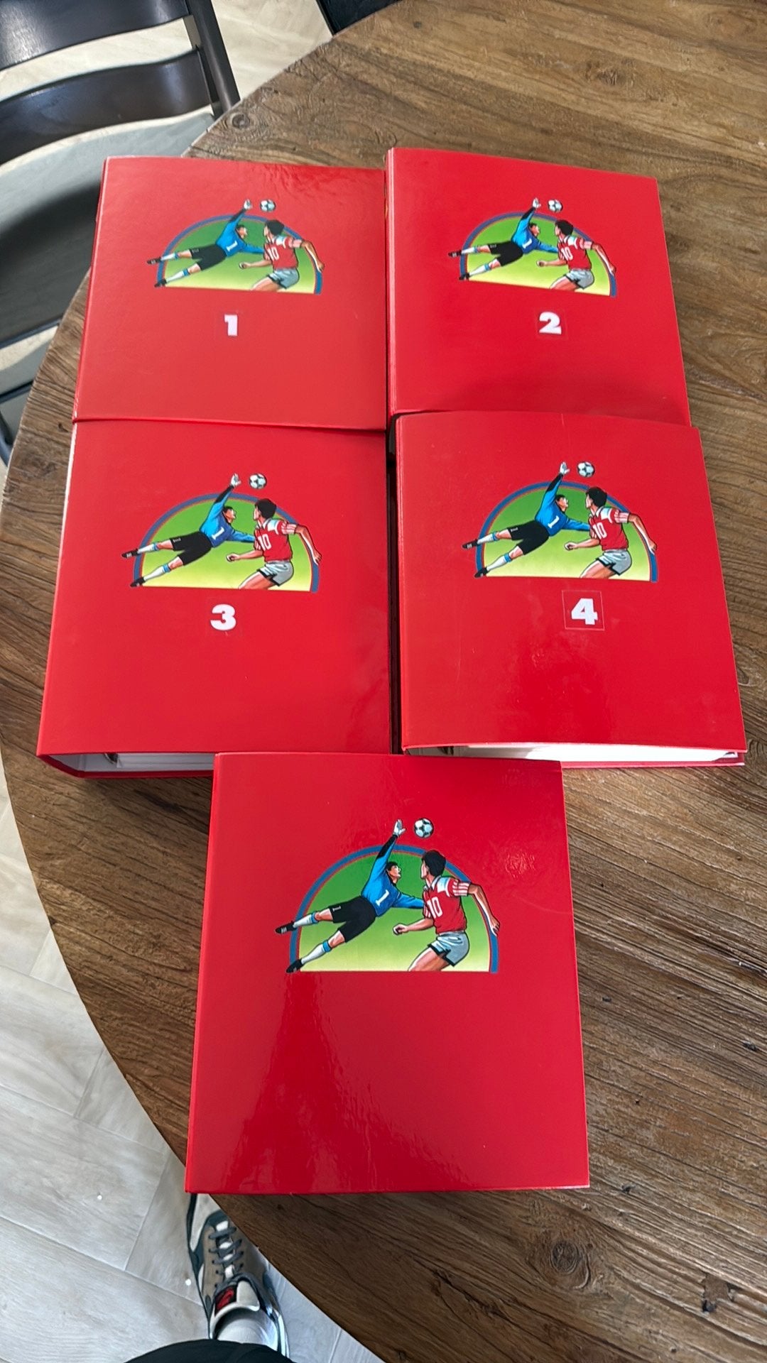 Complete Voetbal Encyclopedie – 5 mappen – 16 hoofdstukken, Complete serie of reeks, Ophalen, Zo goed als nieuw