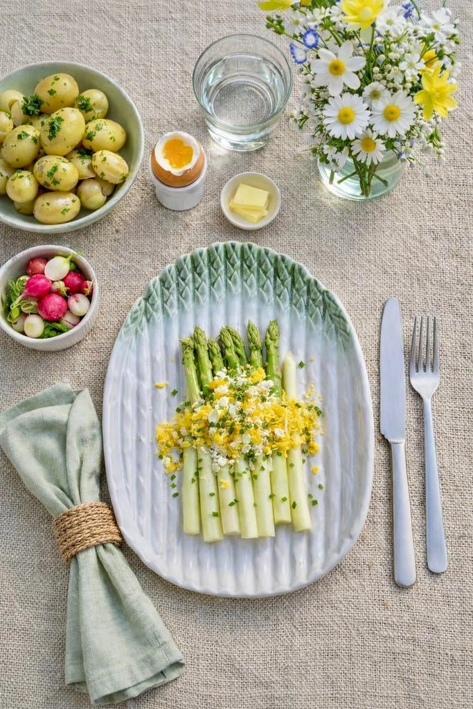 Serveerschaal voor asperges barbotine, Ophalen of Verzenden, X, Overige stijlen, Schaal of Schalen