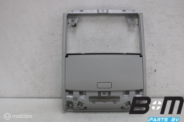 Inbouwframe voor brillenvak VW Golf 7 5G0868837A, Gebruikt