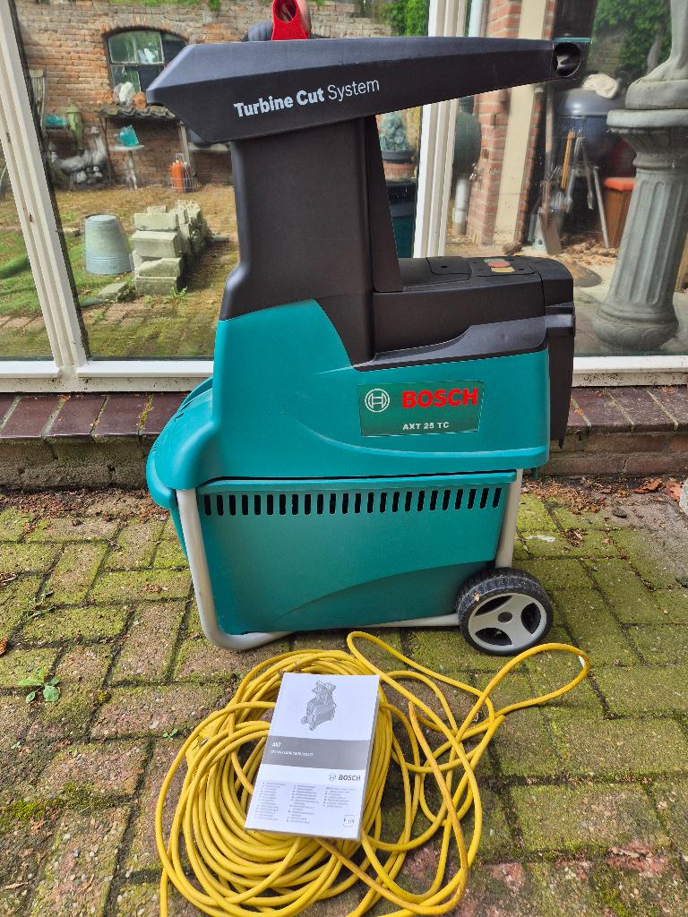 BOSCH AXT 25 TC, Tuin en Terras, Ophalen, Gebruikt, BOSCH, Met opvangbak