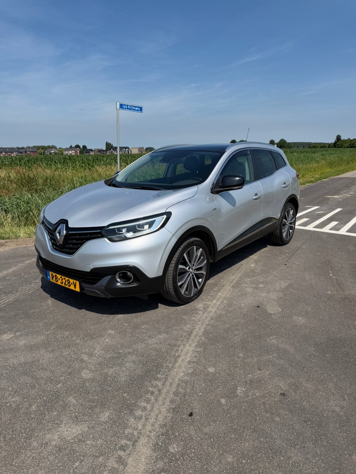 Renault Kadjar 1.6 DCI 2015 Grijs, Auto's, Renault, Voorwielaandrijving, Kadjar, 1800 kg, Zwart