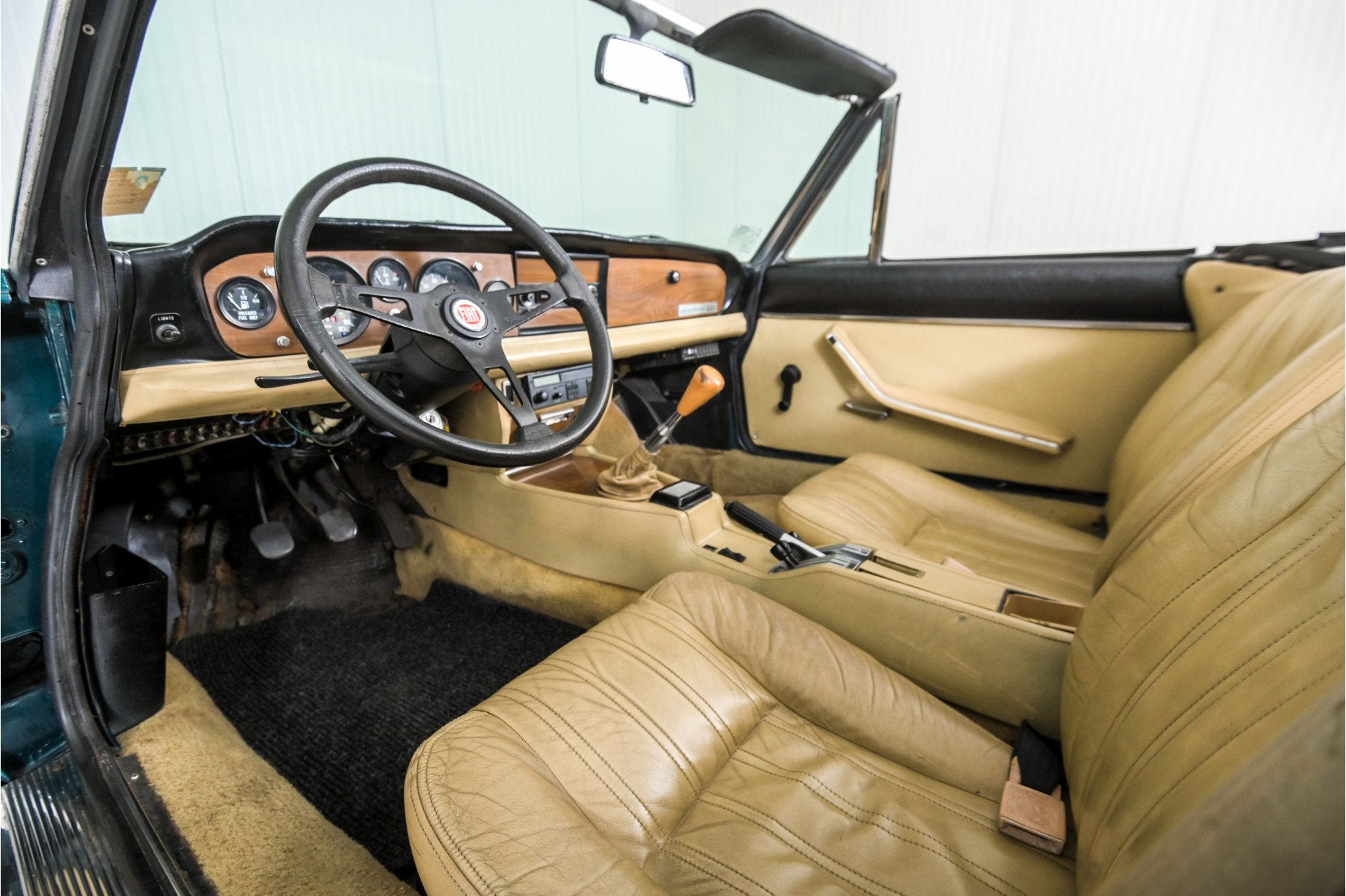 Fiat 124 Spider 2000 . (bj 1980), foto 9