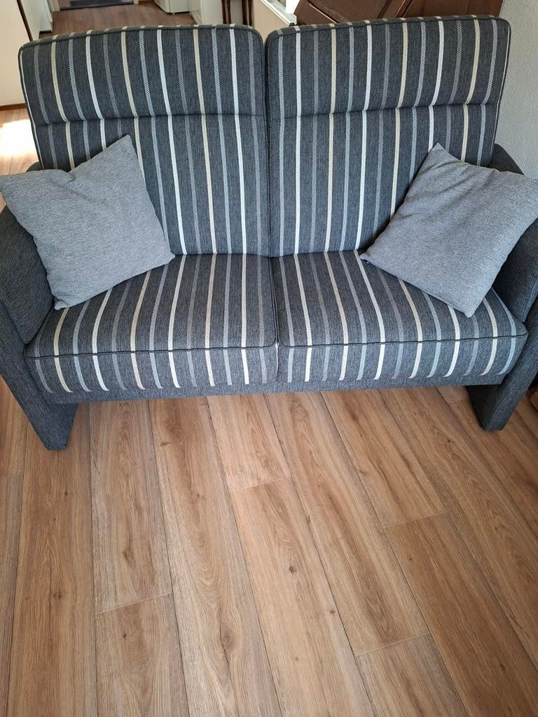 Bankje + stoel, Huis en Inrichting, Banken | Sofa's en Chaises Longues, Ophalen, Tweepersoons, 75 tot 100 cm, Zo goed als nieuw